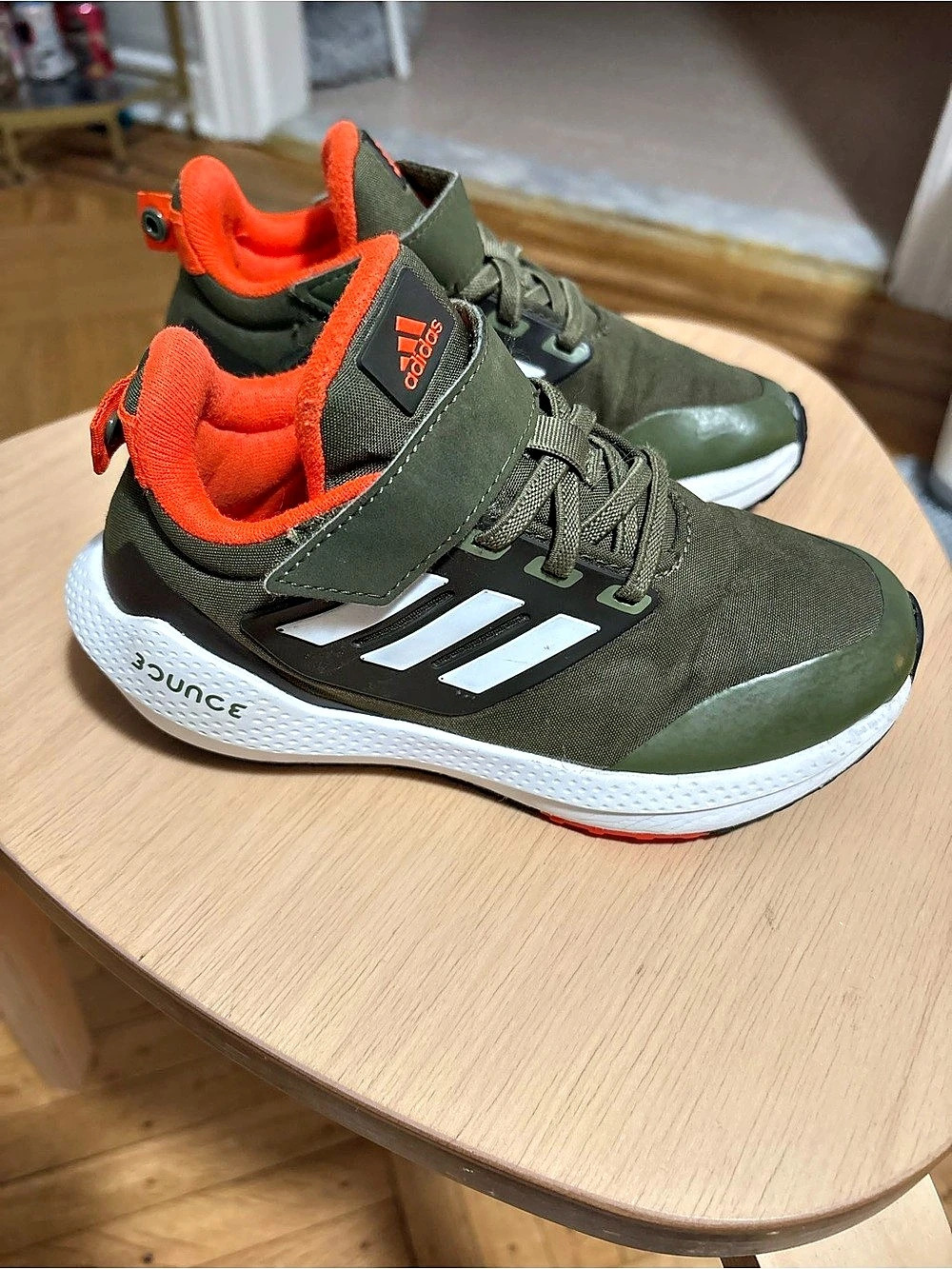 Sz 12 adidas Bounce Kids Green Athletic Sneakers